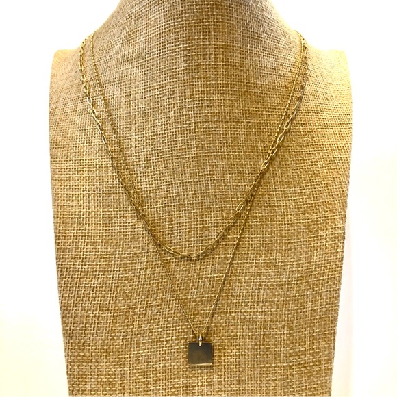Lulu's Jewelry Lulus Necklace Dual Strand Layering Gold Tone Paper